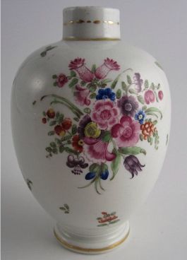 Worcester Tea Canister, floral enamel decoration, c1775