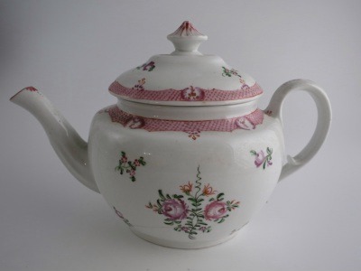 Coalport 'John Rose' Teapot Decorated in 'New Hall' Style  with Flower Decoration and Pink Diaper Borders, c1805