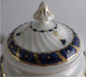 Worcester Circular Shanked Teapot, Blue and Gilt 
Decoration with 'Bluebell pattern', c1795