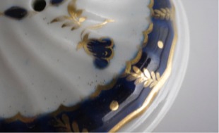 Worcester Circular Shanked Teapot, Blue and Gilt 
Decoration with 'Bluebell pattern', c1795