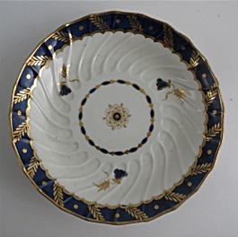 Worcester Shanked Saucer, Blue and Gilt Decoration with 'Bluebell pattern', c1795